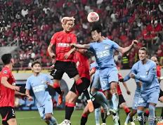 IM体育-中国球队力压对手，赢得重要的胜利