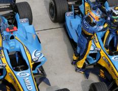 IM体育在线注册-迈凯伦绝杀雷诺车队，拉塞尔惊艳四座的简单介绍