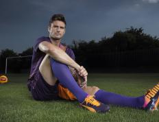 IM体育在线注册-英格拉姆关键时刻站出来，雷霆狂胜掘金