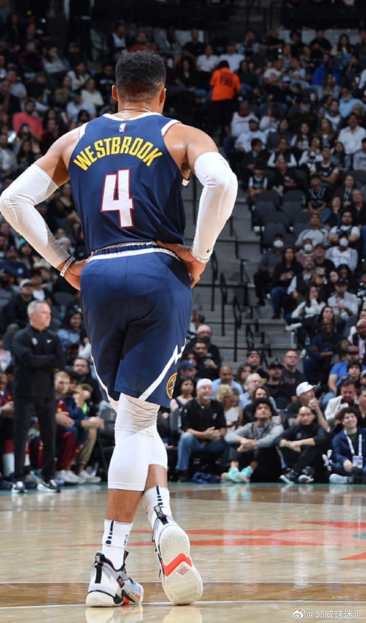 IM体育官方网-关键时刻出手致胜,威少成球队救世主的简单介绍