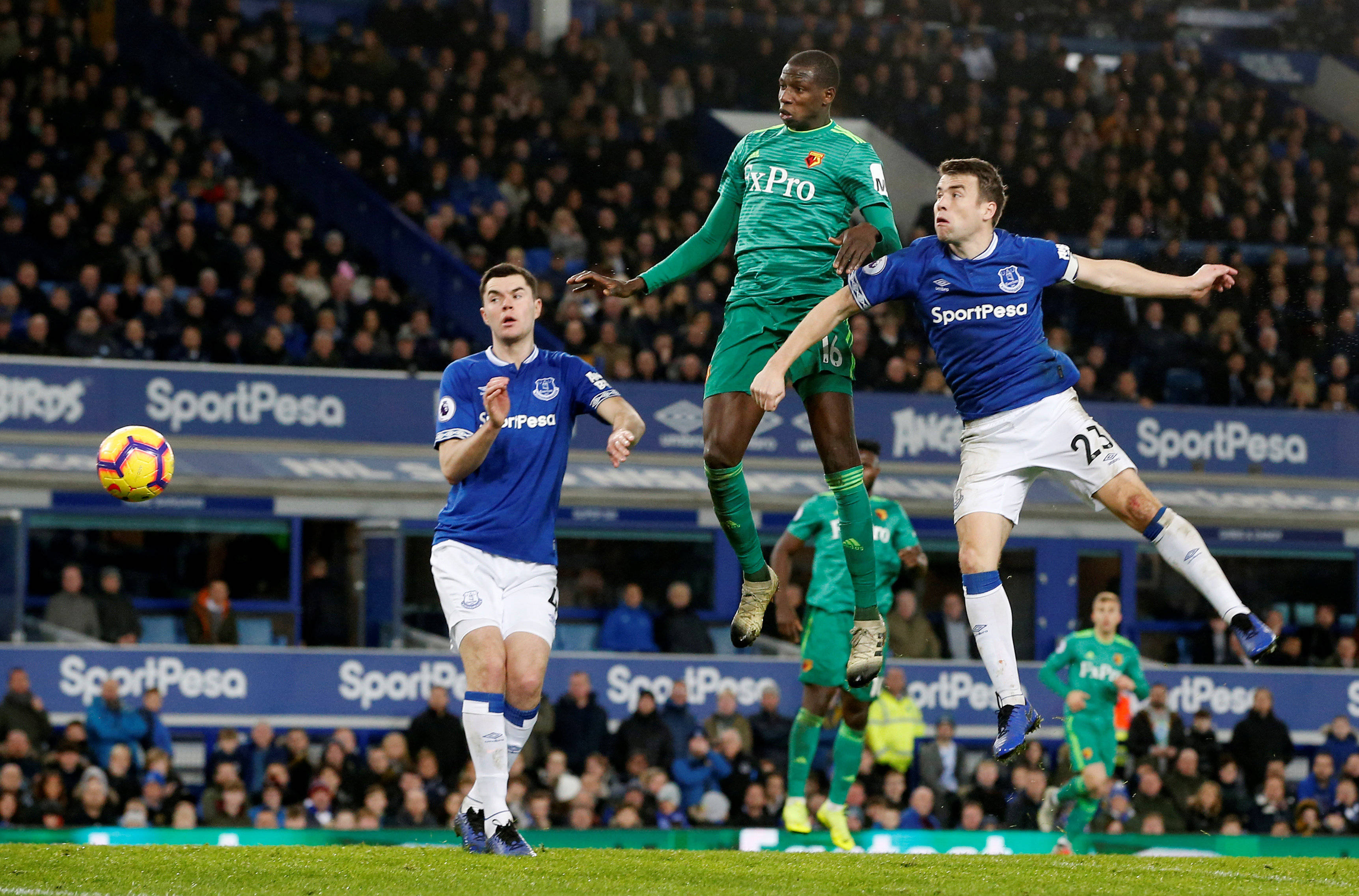 IM体育社区互动入口-热刺客场不敌，英超积分遥遥落后