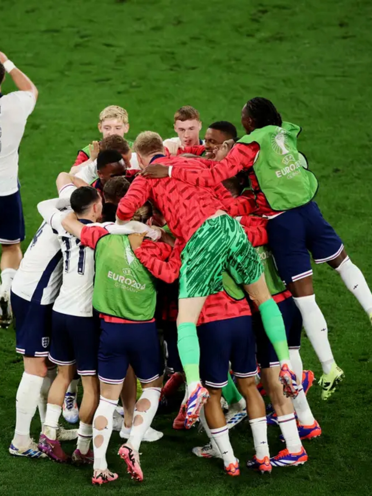 IM体育官网入口-荷兰队在比赛中击败对手，轻松晋级