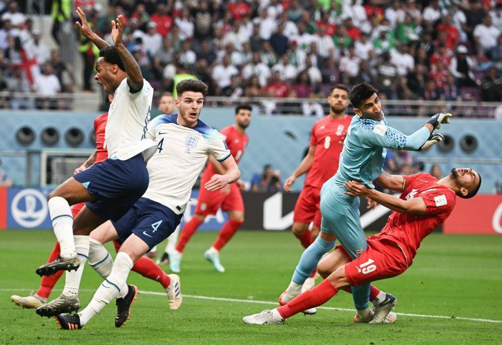 IM体育官网入口-英格兰队在比赛中打出精彩进攻战术