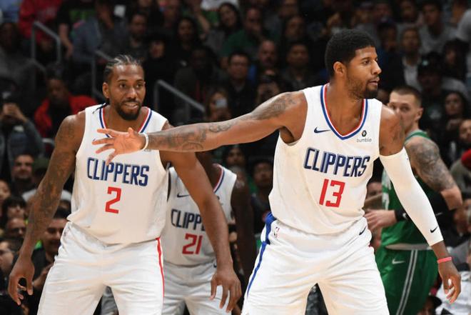 IM体育数据分析平台-鹈鹕血洗尼克斯，贝弗利关键制胜