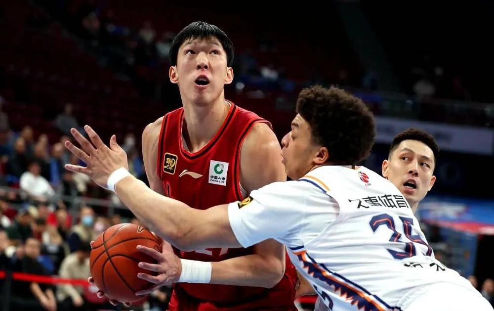 IM体育动画直播通道-吉林队轻取青岛队，周琦状态火热的简单介绍