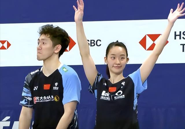 IM体育社区互动入口-韩国队险胜泰国队，辛杜高光表现