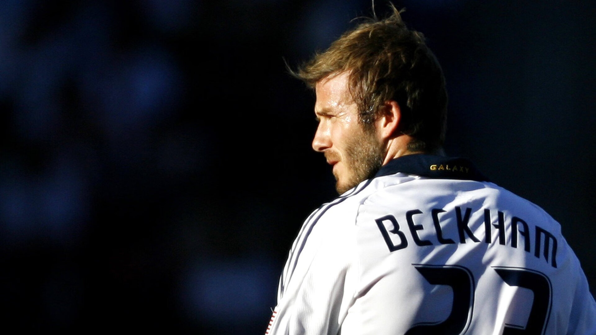 IM体育App下载-孔德一锤定音，多特蒙德提前终结悬念，尼日利亚新星闪耀欧洲