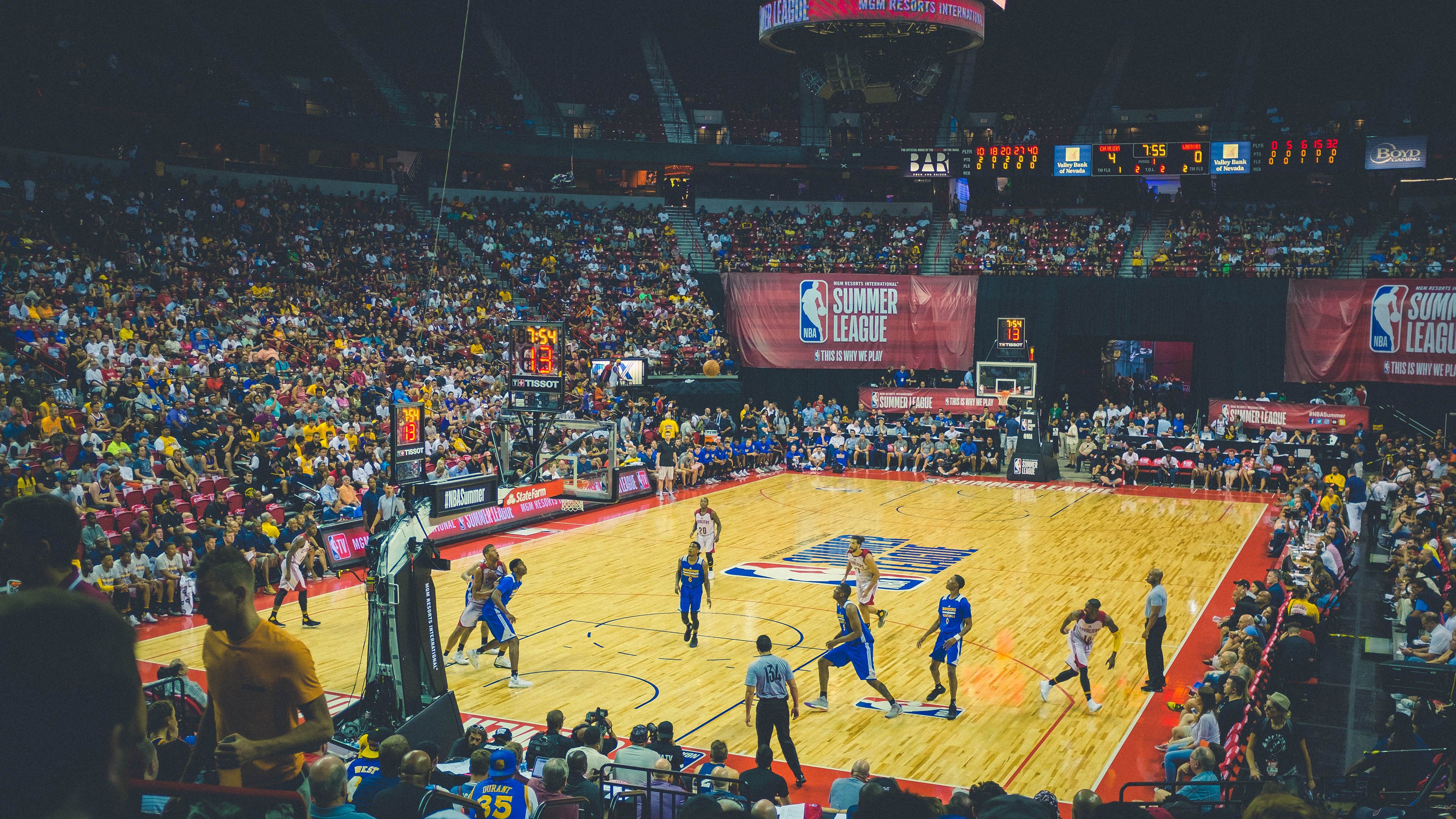 IM体育官网-当灰熊的狂野遇上马刺的精密,东契奇如何用统治级数据重定义比赛