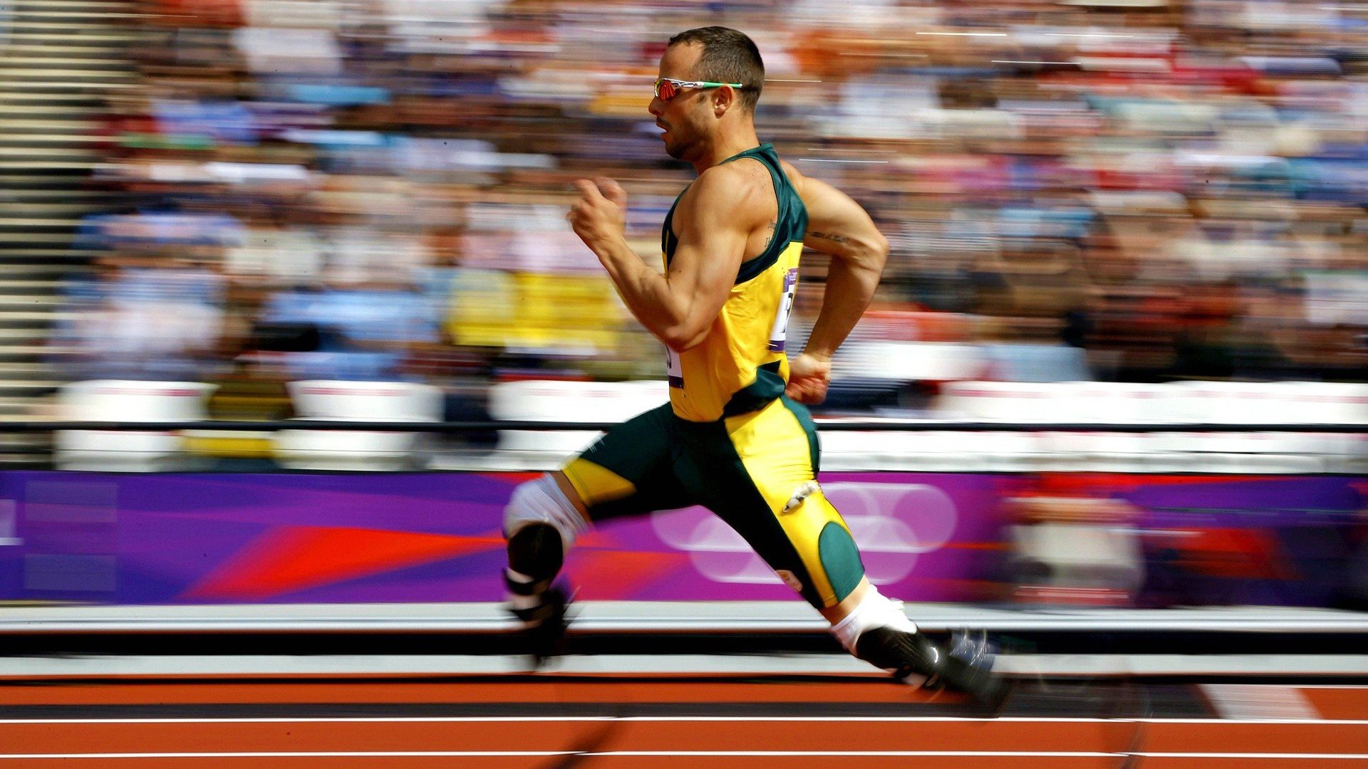 IM Sport-双城记，当英超争冠战火映照CBA赛场，体育的悬念永不落幕